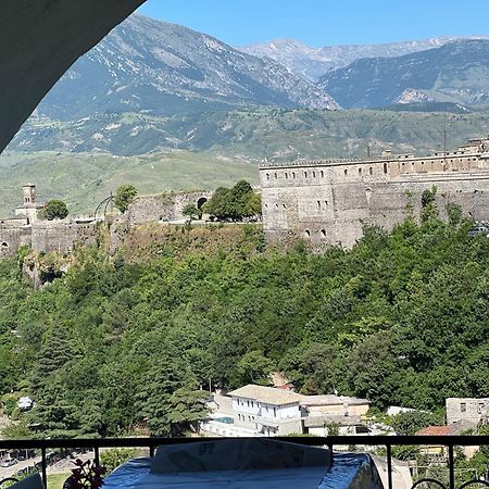 Guest House Salaria Gjirokaster Bagian luar foto